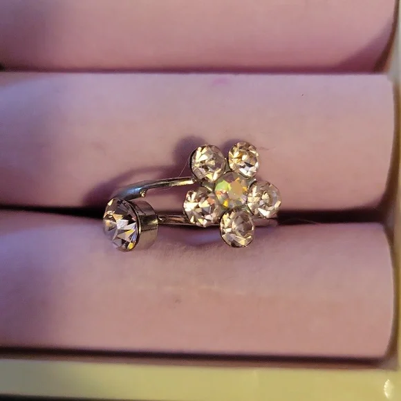 4 rings - Picture 4 of 5